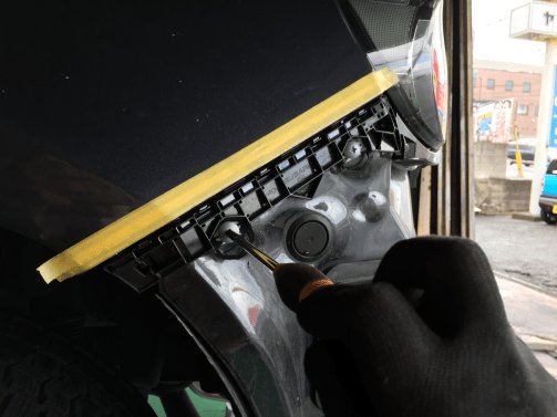 サイドリテーナー取り外し