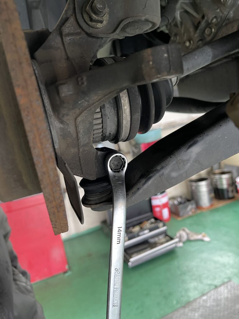 MRワゴンドライブシャフトブーツ交換
